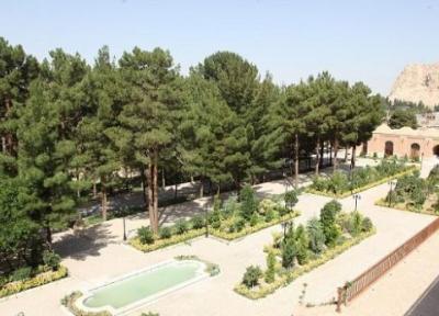 باغ 400 ساله بیرم آباد کرمان در بن بست هشت ساله بازگشایی